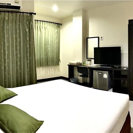 פאנגנגה T.P. Place Hotel מראה חיצוני תמונה
