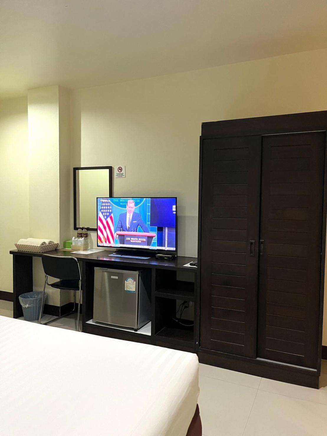 פאנגנגה T.P. Place Hotel מראה חיצוני תמונה