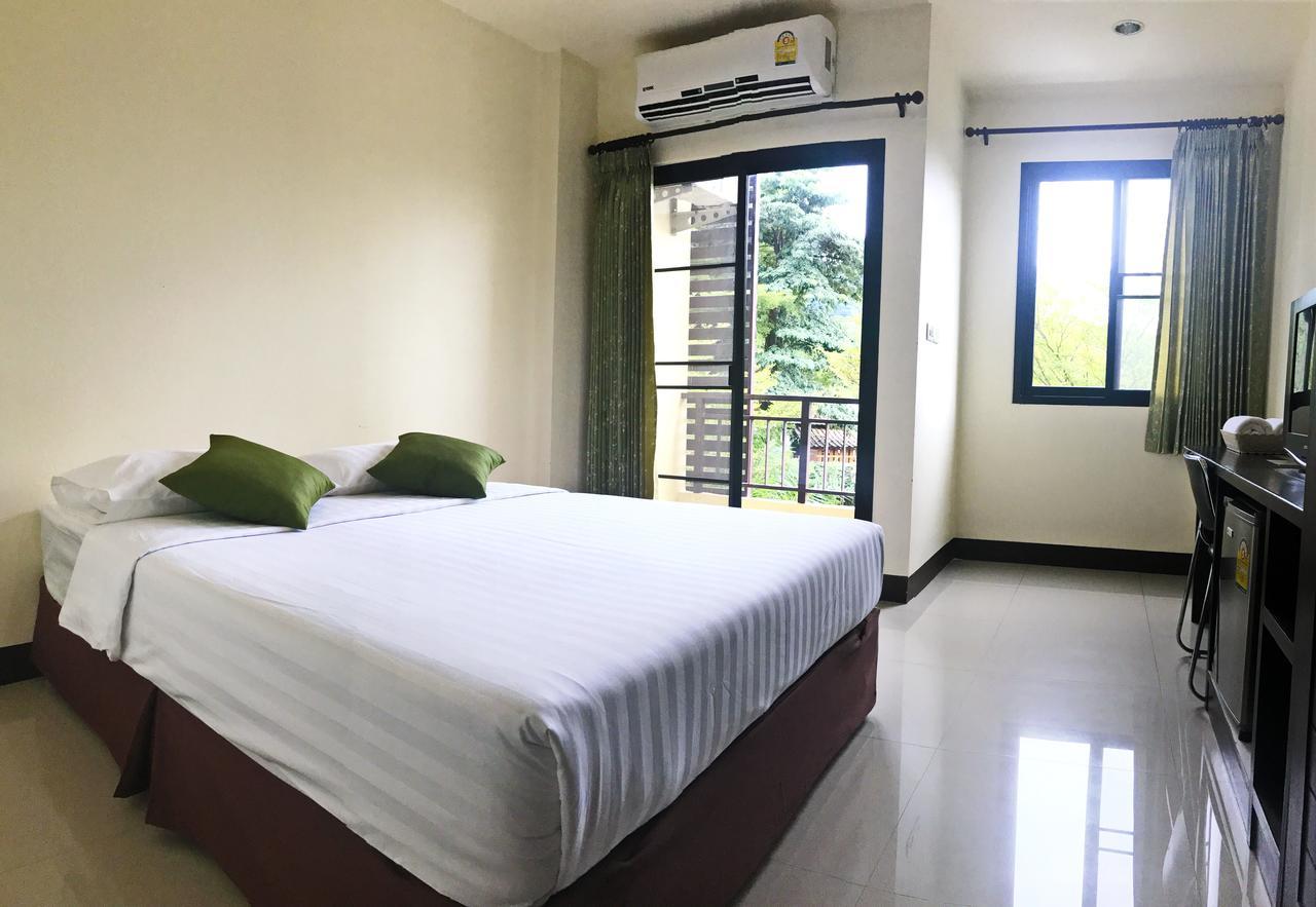 פאנגנגה T.P. Place Hotel מראה חיצוני תמונה